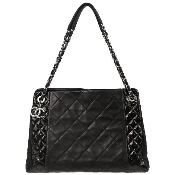 Chanel Black Lambskin Patent Leather Chain Tote Handbag XX92221 - Picture 1 of 9